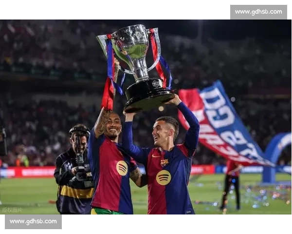 世体：巴萨盼拉菲尼亚重燃状态，红蓝军需核心领航